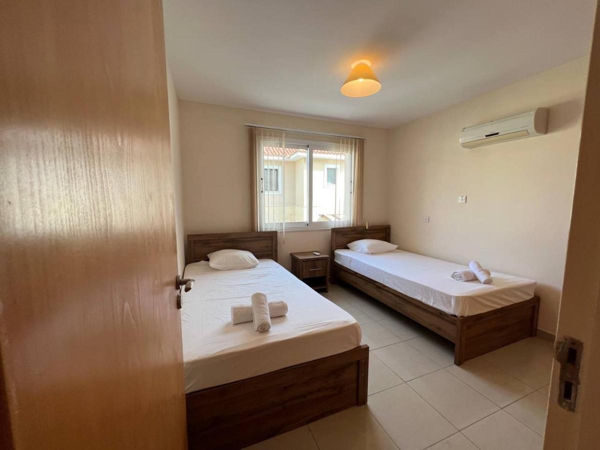 Greek Harmony Apartment Paralimni Exterior foto